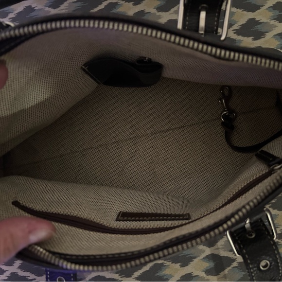 EUC Dooney & Bourke All Weather Leather Dark Brown Satchel Silver Hardware - Picture 10 of 13